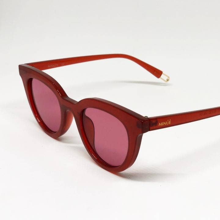 Makey Cherry Sunglasses by Minue
